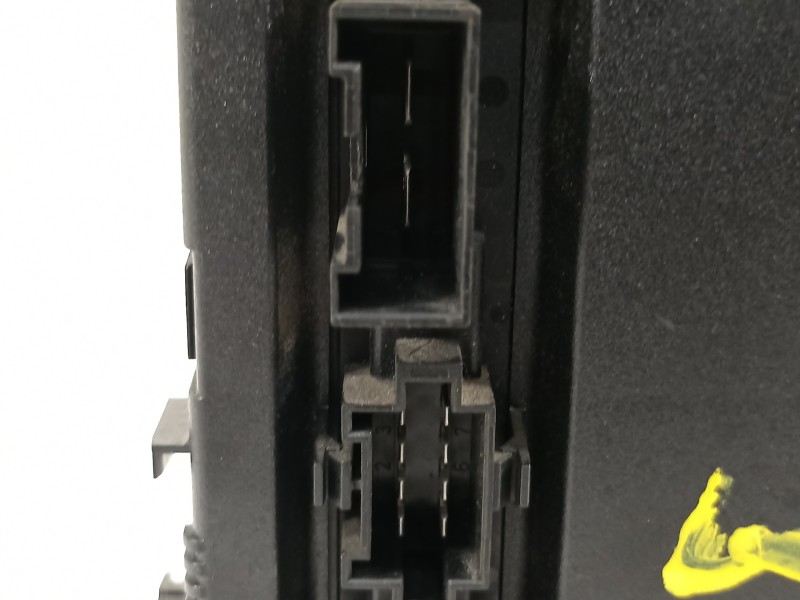 Recambio de modulo confort para mercedes-benz clase b (w245) 180 cdi (245.207) referencia OEM IAM A1695453432  