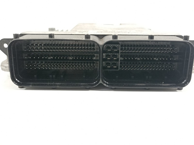 Recambio de centralita motor uce para seat leon (5f1) fr referencia OEM IAM 04L907309R  