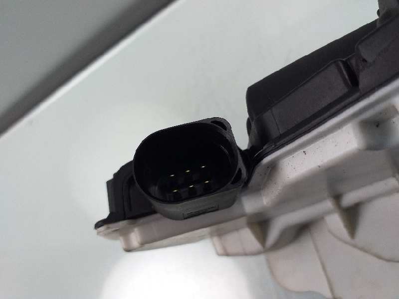 Recambio de cerradura puerta delantera derecha para seat ibiza (6p1) style connect referencia OEM IAM 5N1837016F  