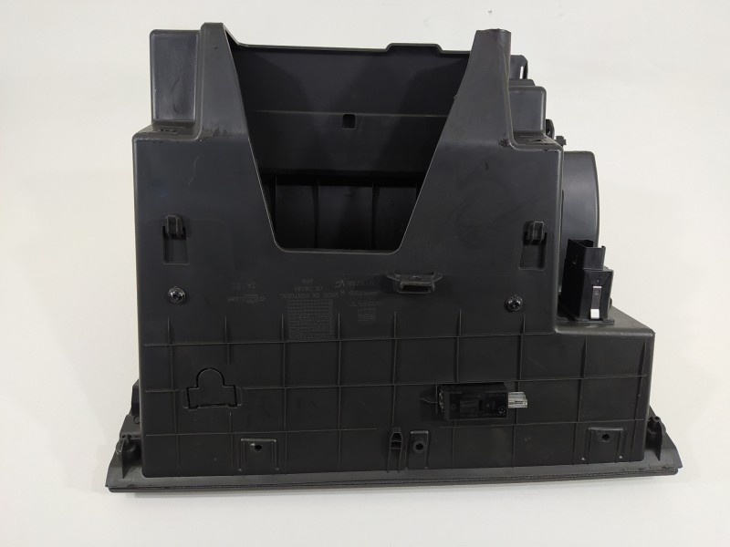 Recambio de guantera para seat leon (5f1) fr referencia OEM IAM 5F1857151A 5F1857095 