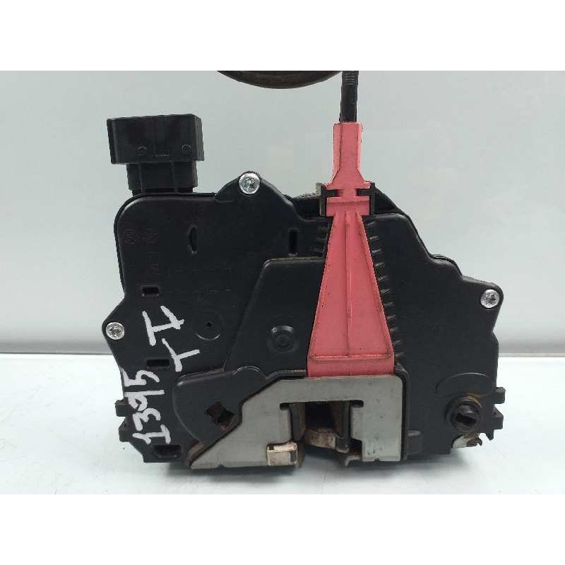 Recambio de cerradura puerta trasera izquierda para opel corsa e selective referencia OEM IAM 13431842 0325407955 