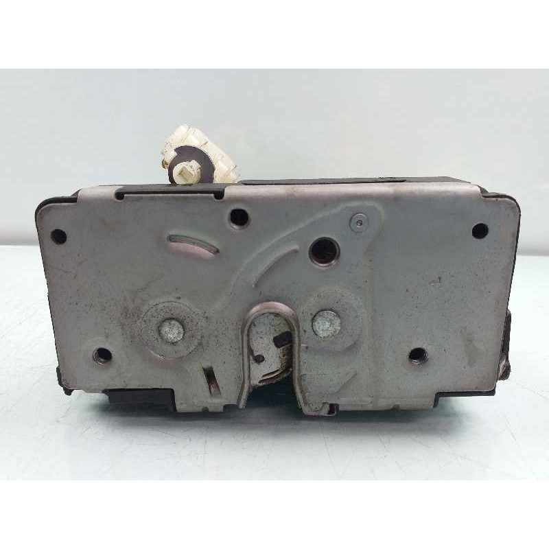 Recambio de cerradura puerta trasera izquierda para opel corsa e selective referencia OEM IAM 13431842 0325407955 