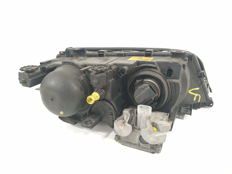 Recambio de faro izquierdo para bmw serie 3 berlina (e46) 330d referencia OEM IAM 63126902759 6902759 