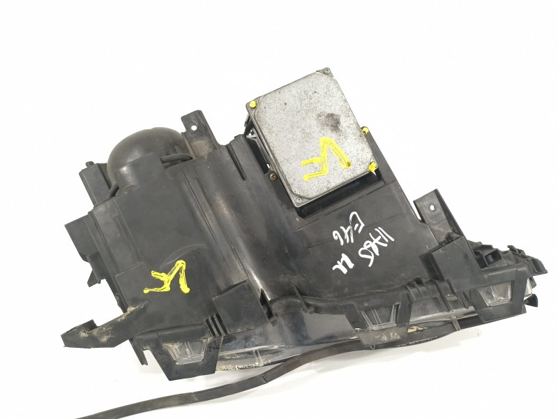 Recambio de faro izquierdo para bmw serie 3 berlina (e46) 330d referencia OEM IAM 63126902759 6902759 