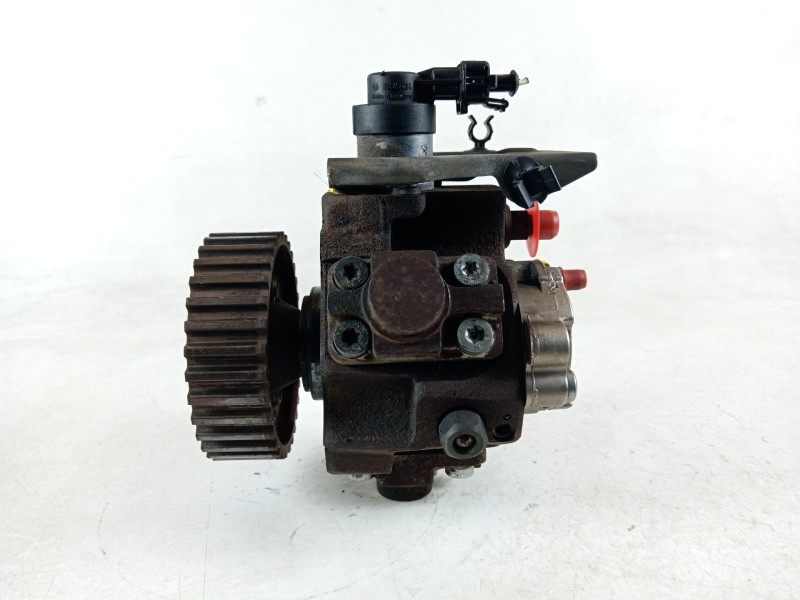 Recambio de bomba inyeccion para peugeot 207 sport referencia OEM IAM 9656300380 0445010102 