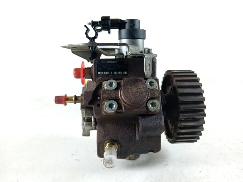 Recambio de bomba inyeccion para peugeot 207 sport referencia OEM IAM 9656300380 0445010102 