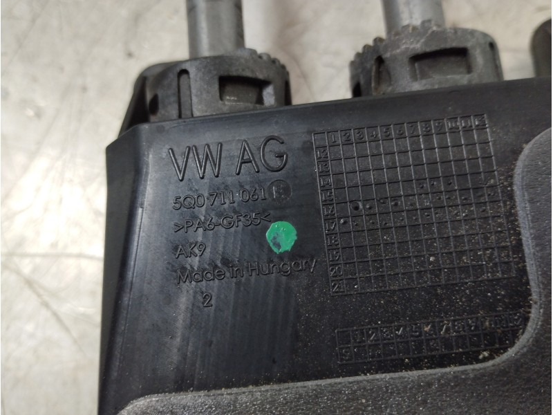 Recambio de palanca cambio para seat leon (5f1) fr referencia OEM IAM 5Q0711049AQ  