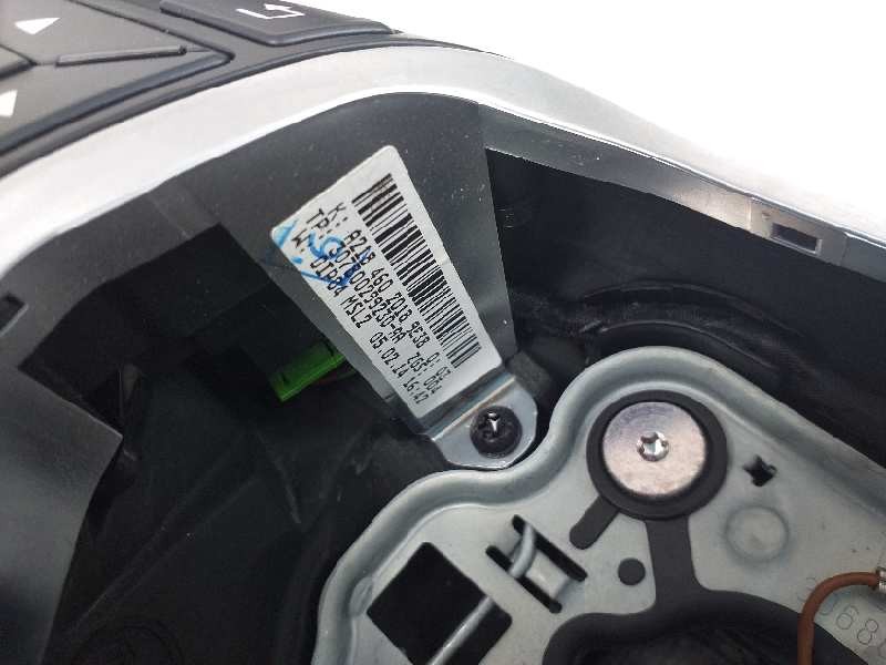 Recambio de volante para mercedes-benz clase cla (w117) cla 220 cdi (117.303) referencia OEM IAM A2184602018  