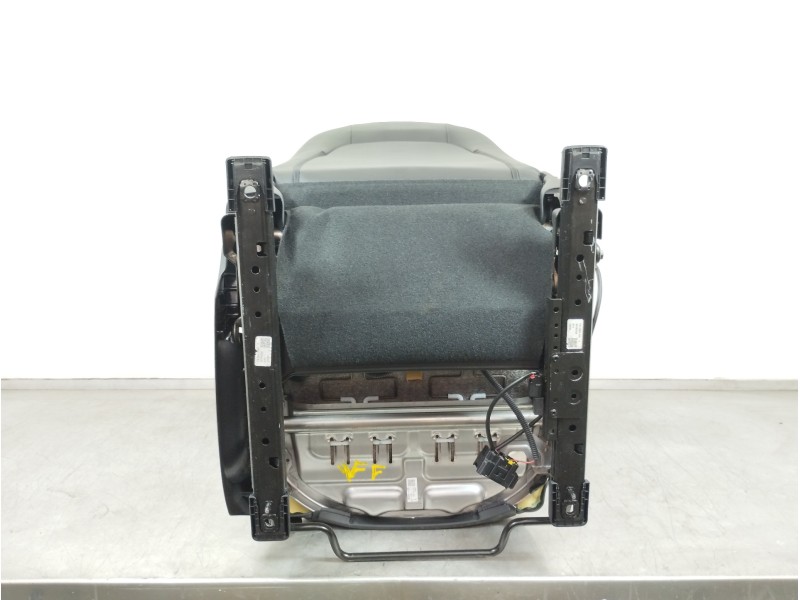 Recambio de asiento delantero izquierdo para mazda cx-3 center-line referencia OEM IAM DN3M57150A  