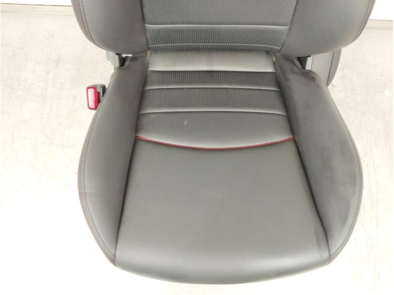 Recambio de asiento delantero izquierdo para mazda cx-3 center-line referencia OEM IAM DN3M57150A  