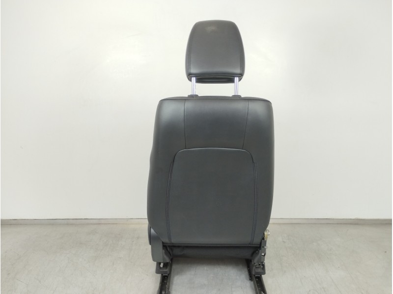 Recambio de asiento delantero izquierdo para mazda cx-3 center-line referencia OEM IAM DN3M57150A  