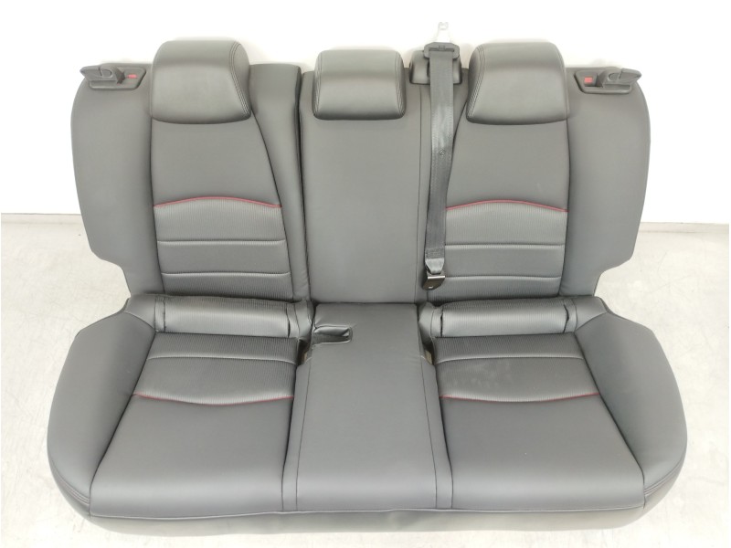Recambio de asientos traseros para mazda cx-3 center-line referencia OEM IAM   