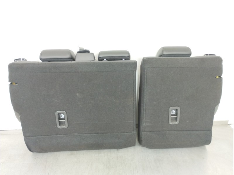 Recambio de asientos traseros para mazda cx-3 center-line referencia OEM IAM   