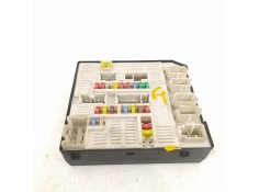 Recambio de caja reles / fusibles para renault megane iii sport tourer 1.5 dci diesel fap referencia OEM IAM 284B61871R  