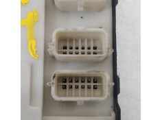 Recambio de caja reles / fusibles para renault megane iii sport tourer 1.5 dci diesel fap referencia OEM IAM 284B61871R   2