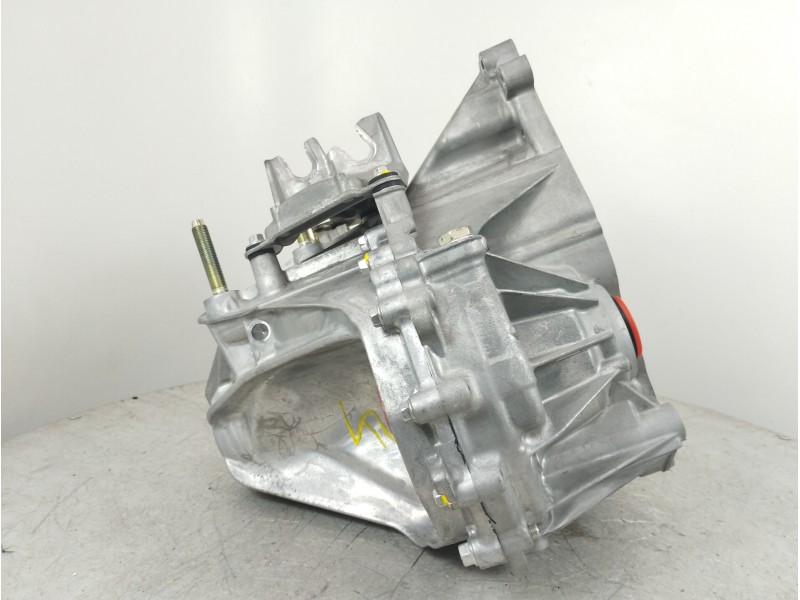 Recambio de caja cambios para mazda cx-3 center-line referencia OEM IAM C6580 8TH0410670 D13N2