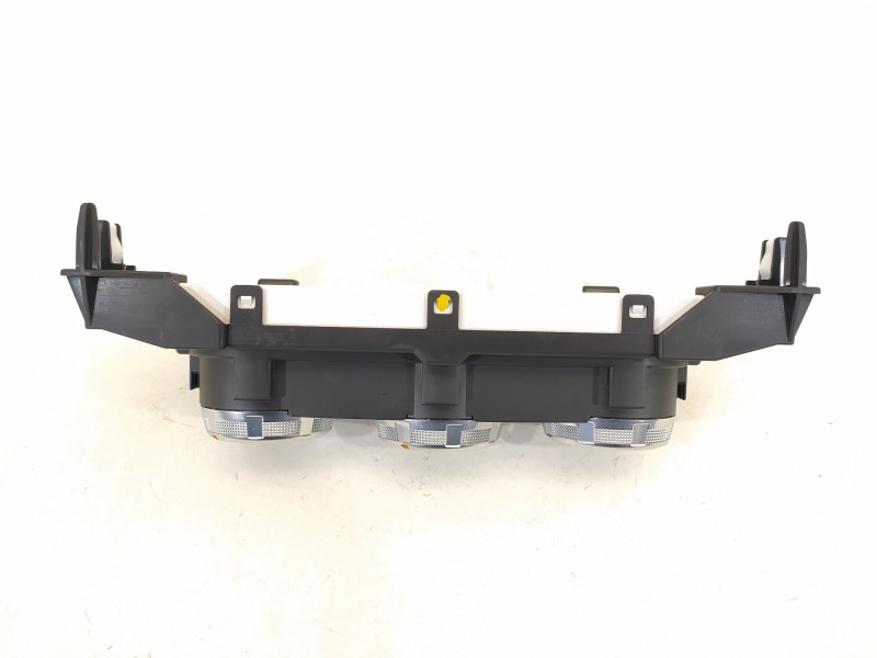 Recambio de mando climatizador para mazda cx-3 center-line referencia OEM IAM 61190C8B09  