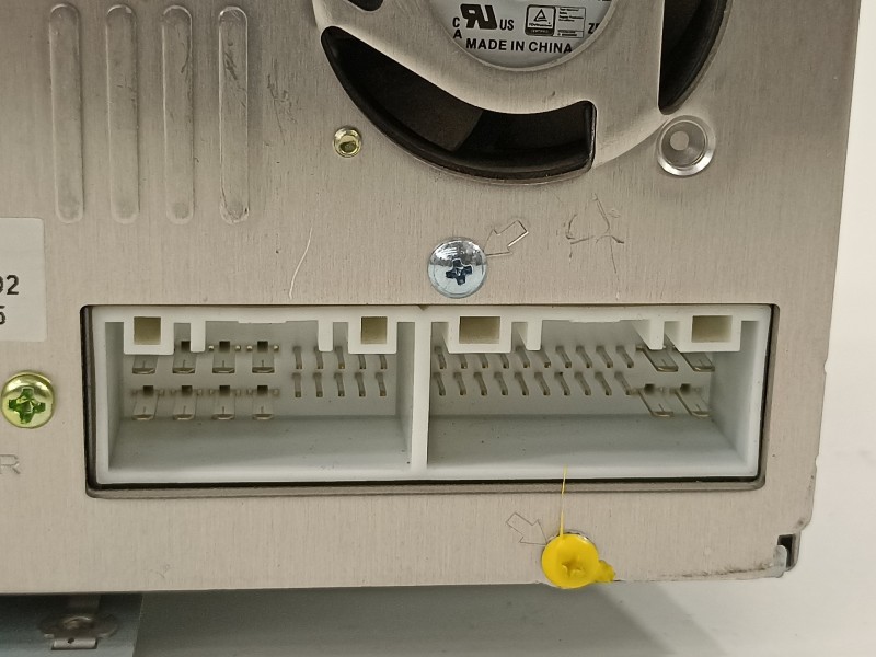 Recambio de sistema navegacion gps para kia cee´d drive referencia OEM IAM 96560A2520WK  