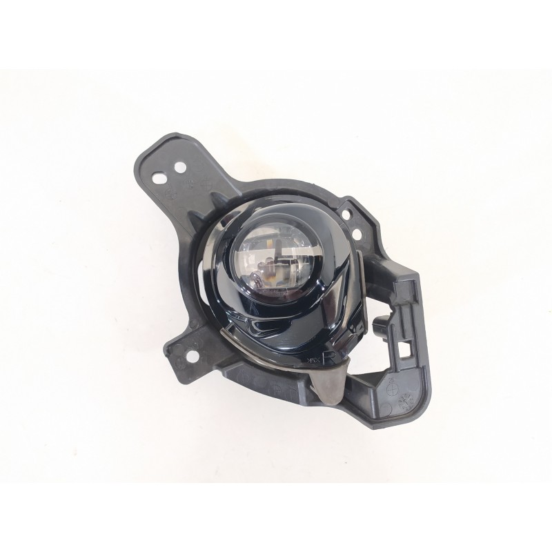 Recambio de faro derecho para mazda cx-3 center-line referencia OEM IAM D24H51684  