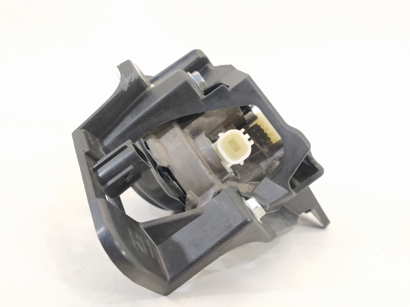 Recambio de faro derecho para mazda cx-3 center-line referencia OEM IAM D24H51684  