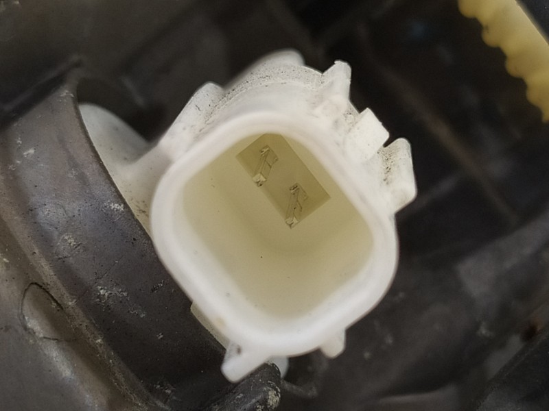 Recambio de faro derecho para mazda cx-3 center-line referencia OEM IAM D24H51684  