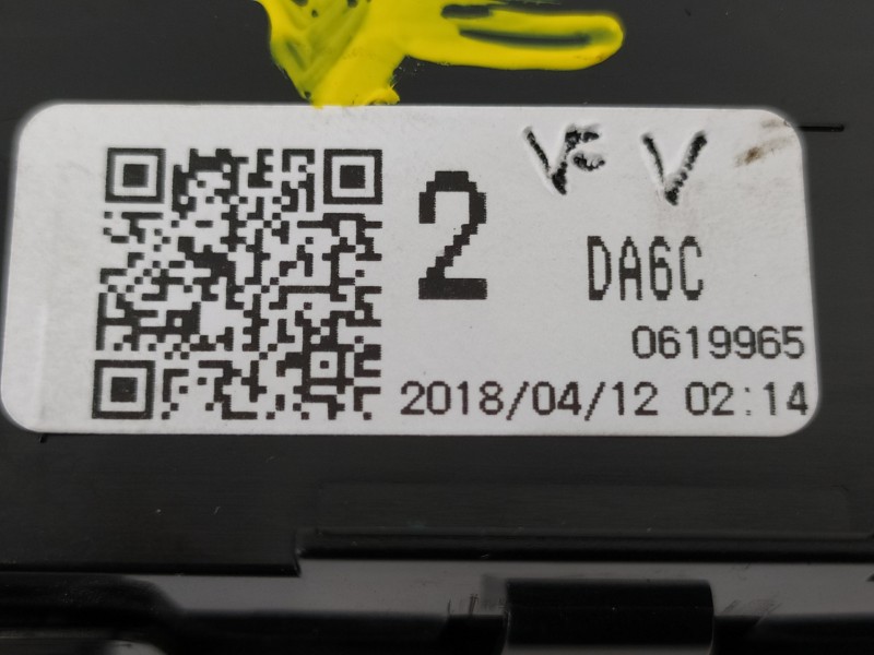 Recambio de pantalla multifuncion para mazda cx-3 center-line referencia OEM IAM BHR155260 DA6C0619965 K9001