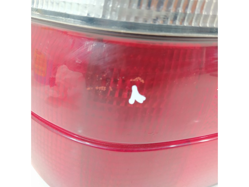 Recambio de piloto trasero izquierdo para bmw serie 3 compacto (e36) 318tds referencia OEM IAM 9402924  