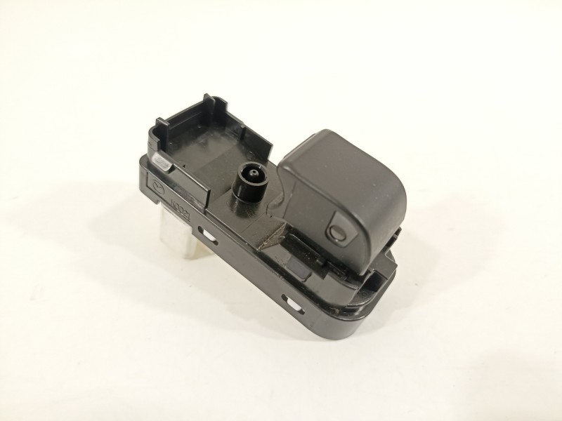 Recambio de mando elevalunas delantero derecho para mazda cx-3 center-line referencia OEM IAM D09H66370 8057T1 