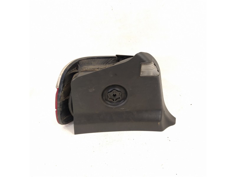 Recambio de piloto trasero derecho para bmw serie 3 compacto (e36) 318tds referencia OEM IAM 9402924  