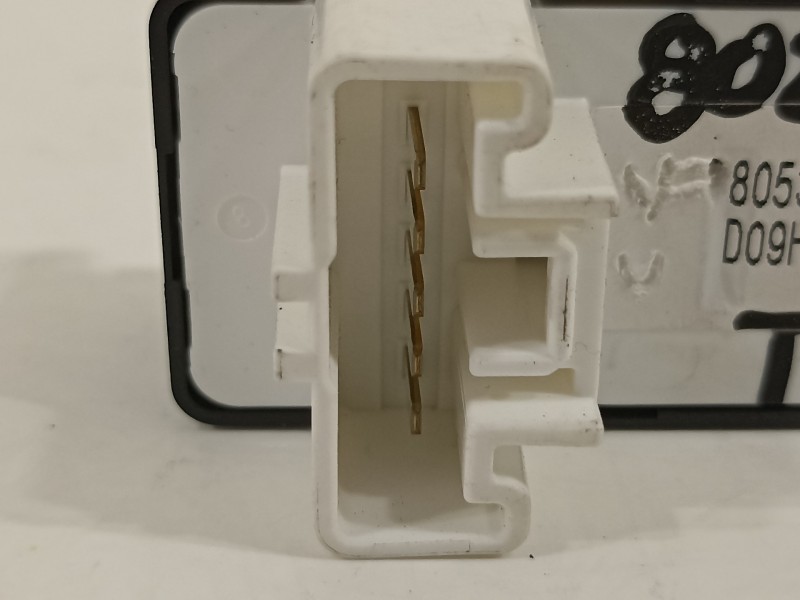 Recambio de mando elevalunas trasero izquierdo para mazda cx-3 center-line referencia OEM IAM D09H66370 8053T2 