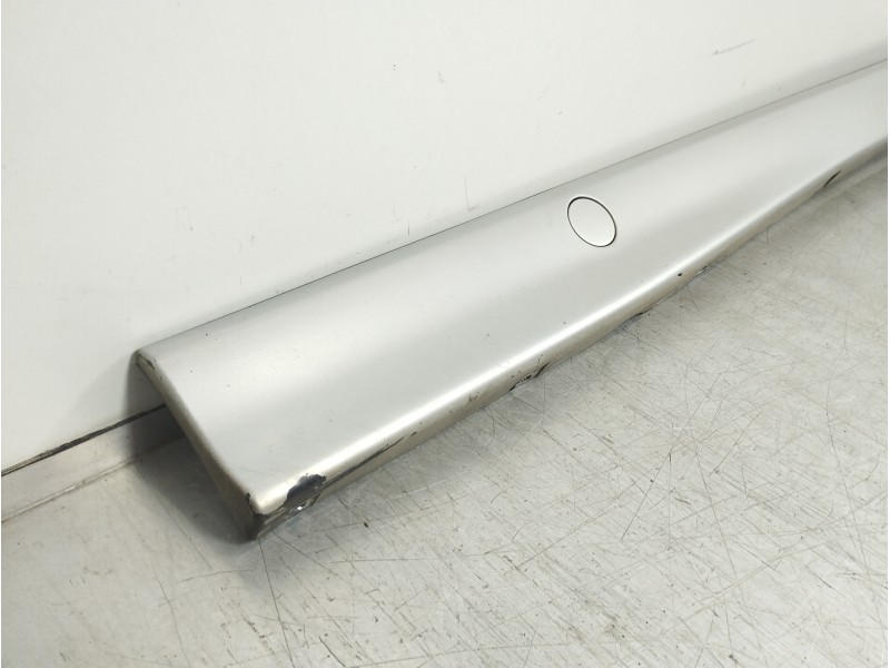 Recambio de faldon lateral para bmw serie 3 compacto (e36) 318tds referencia OEM IAM 51718177861  