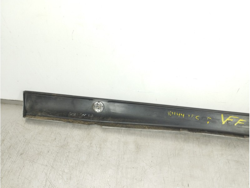 Recambio de faldon lateral para bmw serie 3 compacto (e36) 318tds referencia OEM IAM 51718177862  