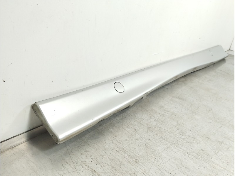 Recambio de faldon lateral para bmw serie 3 compacto (e36) 318tds referencia OEM IAM 51718177862  