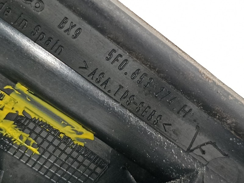 Recambio de moldura para seat leon (5f1) fr referencia OEM IAM 5F853274H  