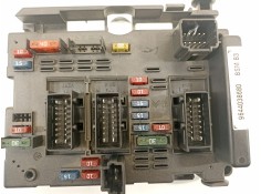 Recambio de caja reles / fusibles para peugeot 206 berlina gti referencia OEM IAM 9644038680   2