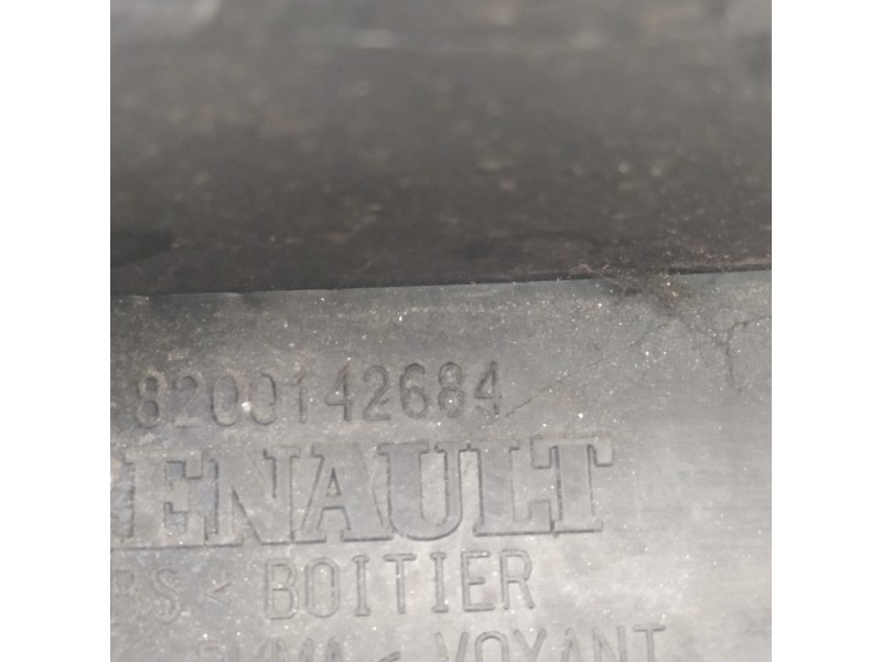 Recambio de piloto trasero izquierdo para renault megane ii familiar authentique referencia OEM IAM 8200142684  