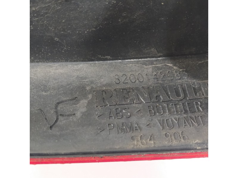 Recambio de piloto trasero derecho para renault megane ii familiar authentique referencia OEM IAM 8200142683  