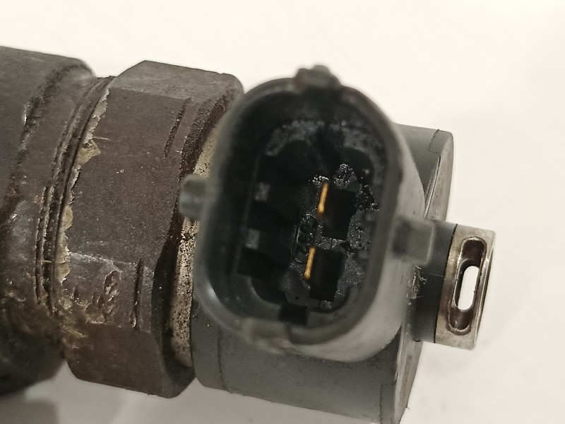 Recambio de inyector para alfa romeo 159 (140) 2.4 jtdm 20v q4 ti referencia OEM IAM 0445110308  