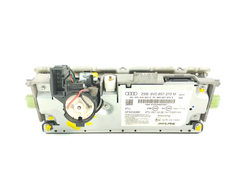 Recambio de pantalla multifuncion para audi a3 sportback (8va) ambiente referencia OEM IAM 8V0857273M 8V0919603C 8V0857974E