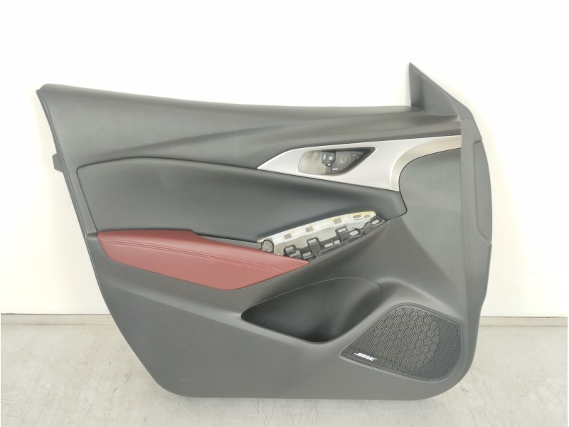Recambio de guarnecido puerta delantera izquierda para mazda cx-3 center-line referencia OEM IAM 684N1  