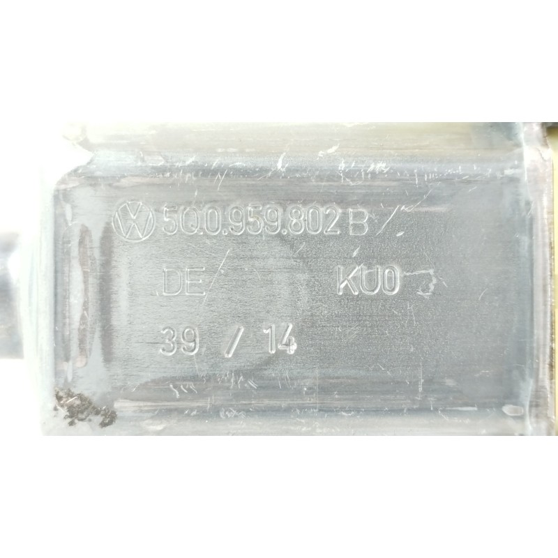 Recambio de motor elevalunas delantero izquierdo para audi a3 sportback (8va) ambiente referencia OEM IAM 5Q0959802B 0130822716 