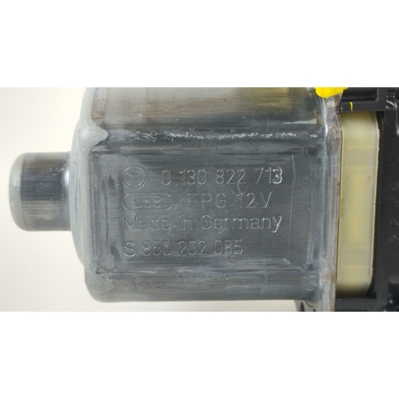 Recambio de motor elevalunas trasero izquierdo para audi a3 sportback (8va) ambiente referencia OEM IAM 5Q0959801 0130822713 