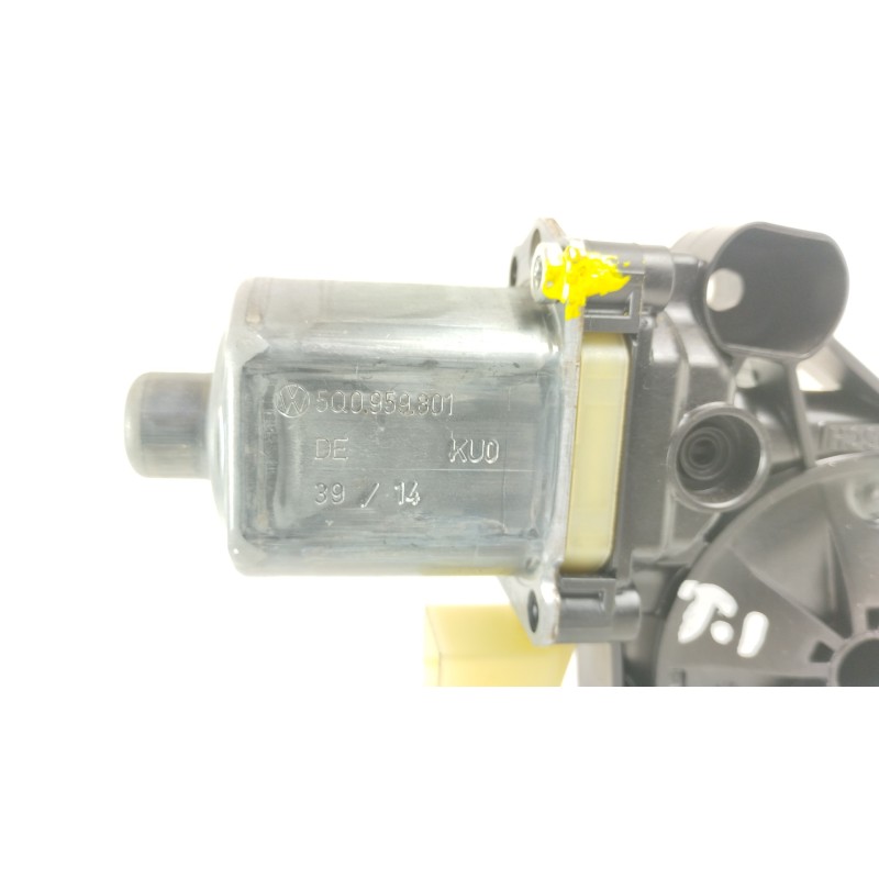 Recambio de motor elevalunas trasero izquierdo para audi a3 sportback (8va) ambiente referencia OEM IAM 5Q0959801 0130822713 