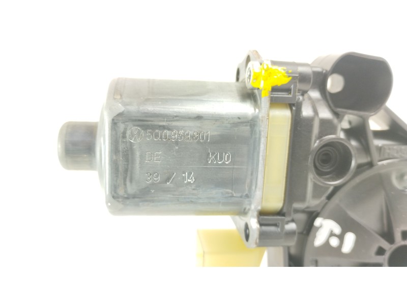 Recambio de motor elevalunas trasero izquierdo para audi a3 sportback (8va) ambiente referencia OEM IAM 5Q0959801 0130822713 