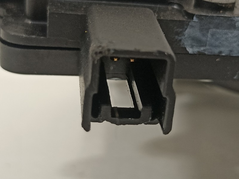 Recambio de cerradura puerta lateral corredera derecha para mazda 5 (cw) luxury referencia OEM IAM   