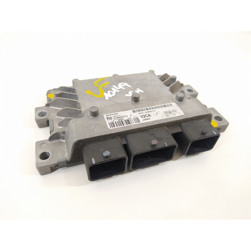 Recambio de centralita motor uce para ford fiesta (cb1) ambiente referencia OEM IAM AV2112A650CA  