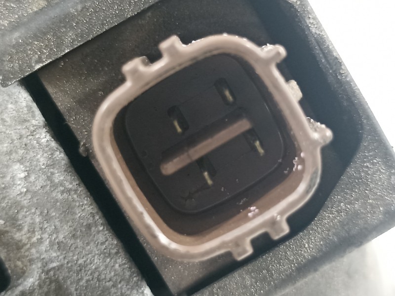 Recambio de alternador para lexus is 220 d (xe2) referencia OEM IAM 2706026030  