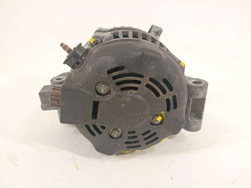 Recambio de alternador para lexus is 220 d (xe2) referencia OEM IAM 2706026030  