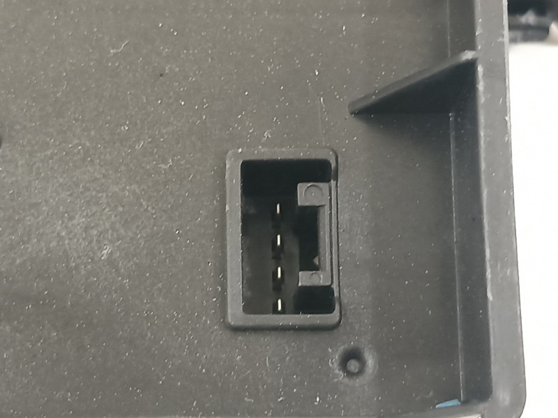 Recambio de modulo electronico para mazda cx-3 center-line referencia OEM IAM D10A675Z0B A2C74034612 