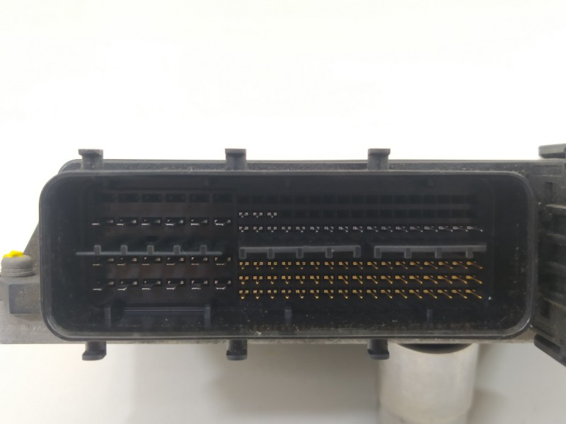 Recambio de centralita motor uce para lexus is 220 d (xe2) referencia OEM IAM 8966153D80  